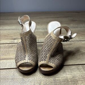 Women's Coach Tan Peep-Toe Sandals Size 6